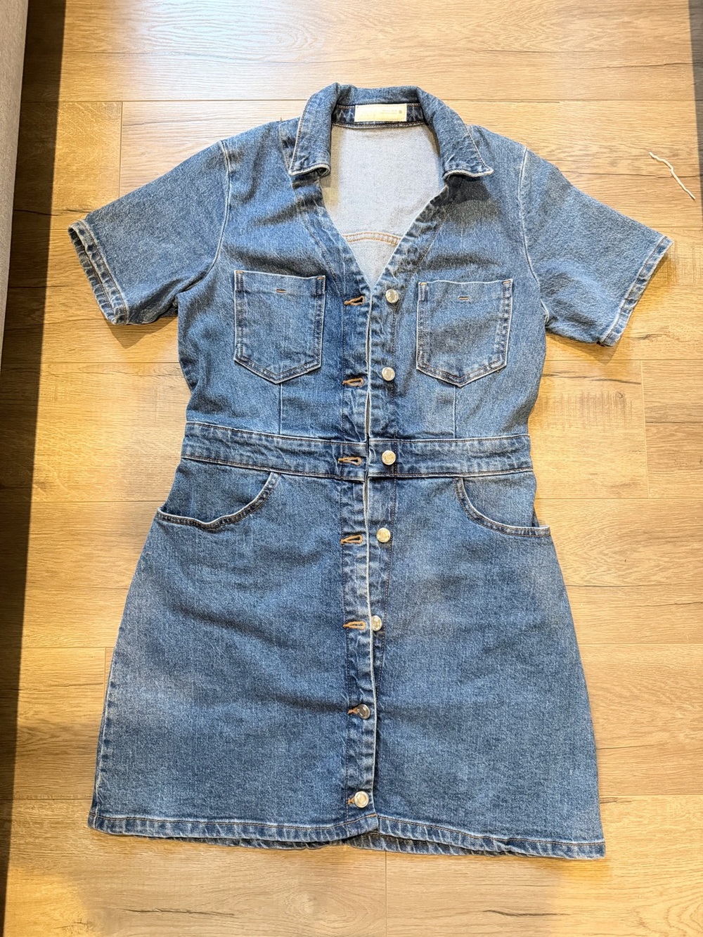 Zara Short-Sleeve Button-Front Denim Dress in Blue